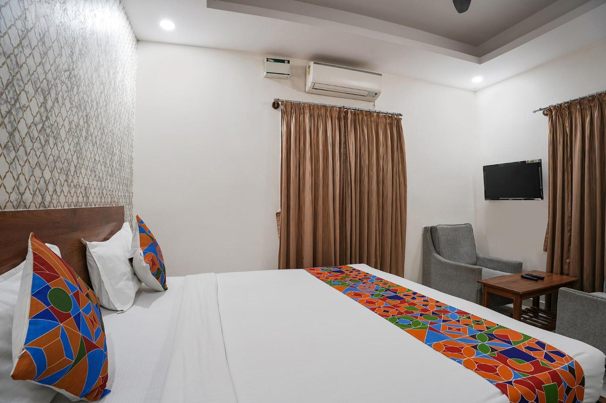 Fabhotel Champion Grand - Nr Fortis Hospital, Nagarbhavi Jālahalli Exterior photo