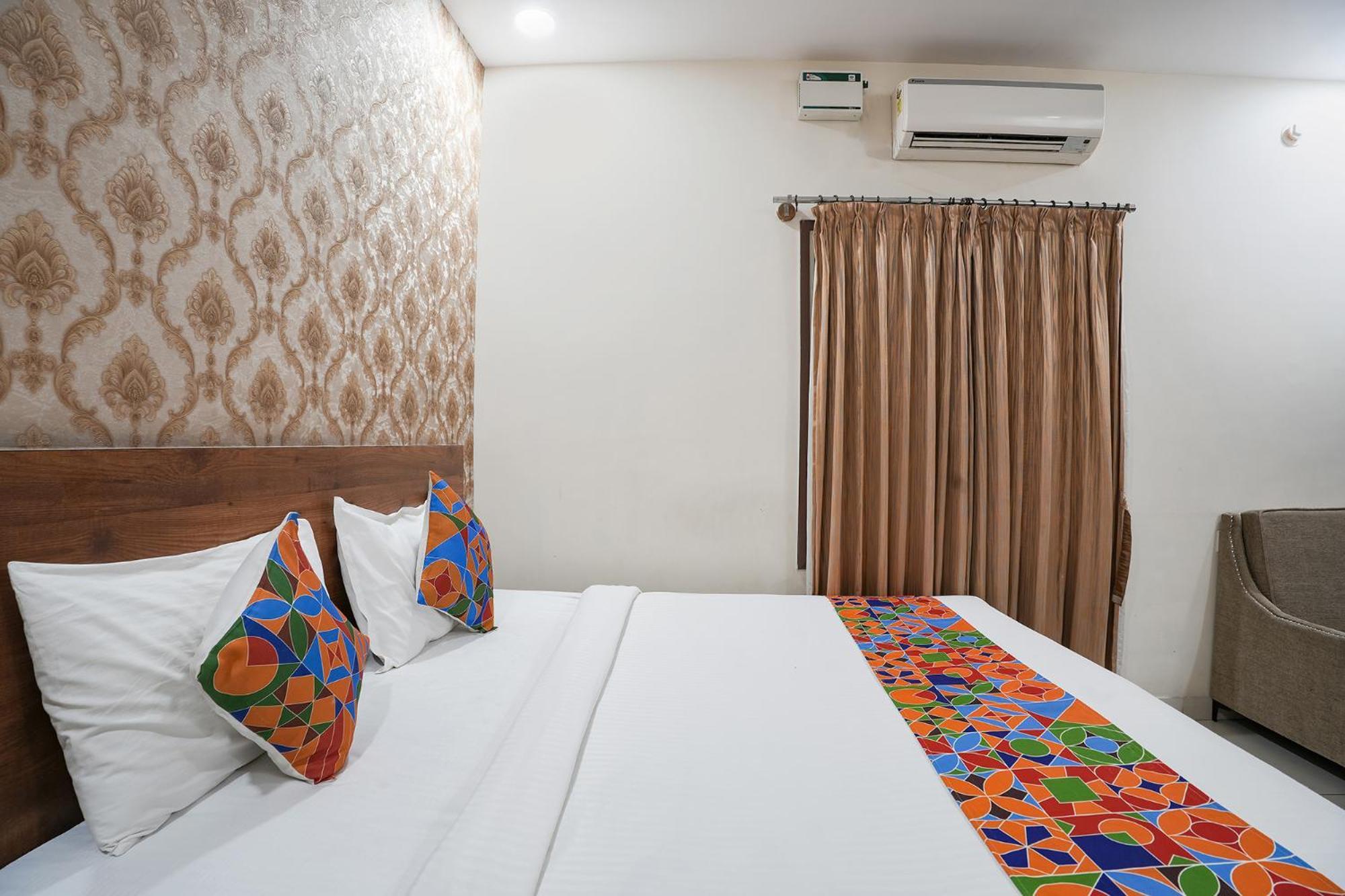 Fabhotel Champion Grand - Nr Fortis Hospital, Nagarbhavi Jālahalli Exterior photo