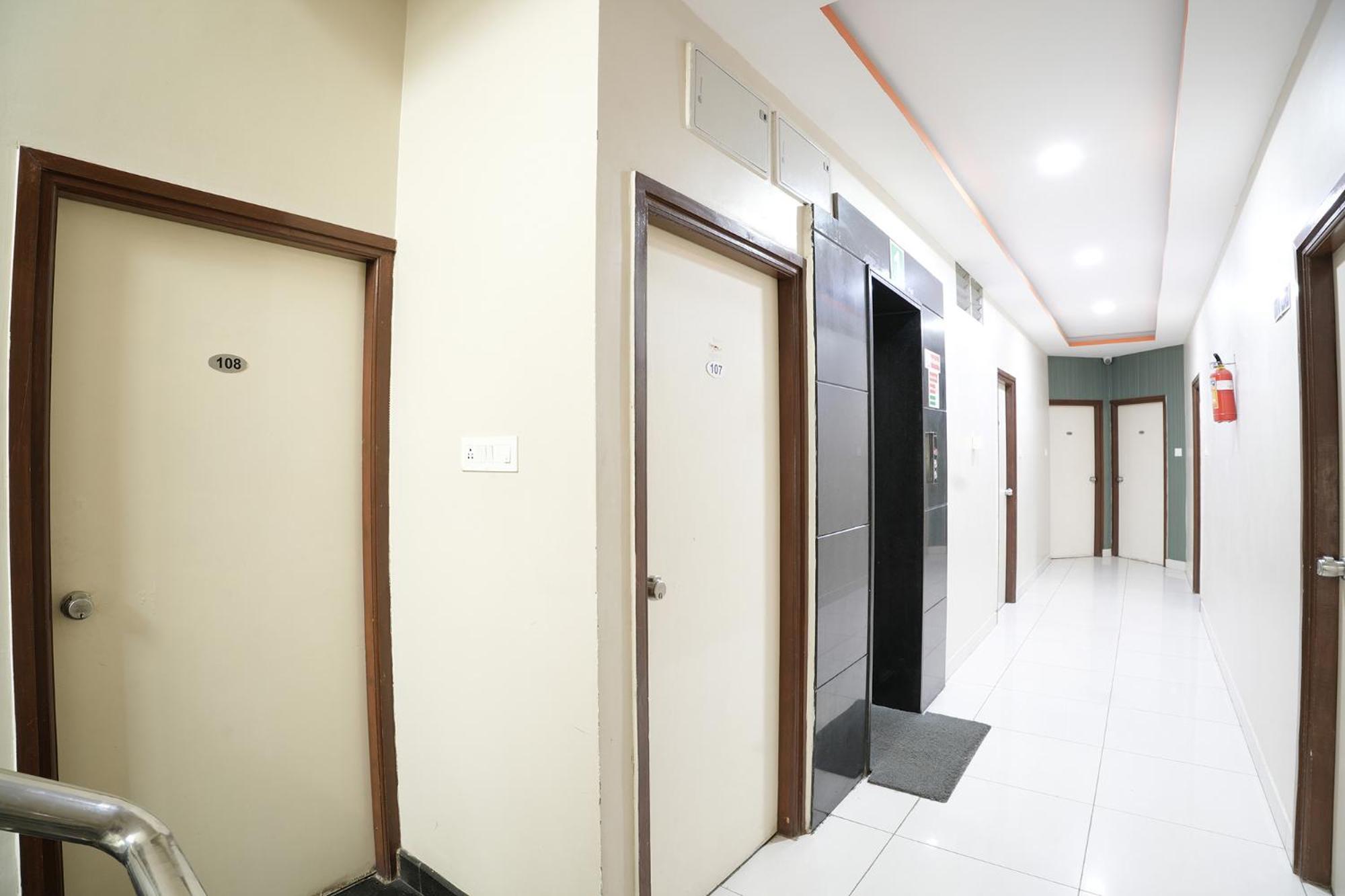 Fabhotel Champion Grand - Nr Fortis Hospital, Nagarbhavi Jālahalli Exterior photo
